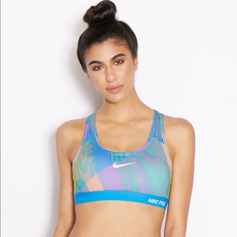 Nike Pro Classic Padded Frequency Women's Sports Bra